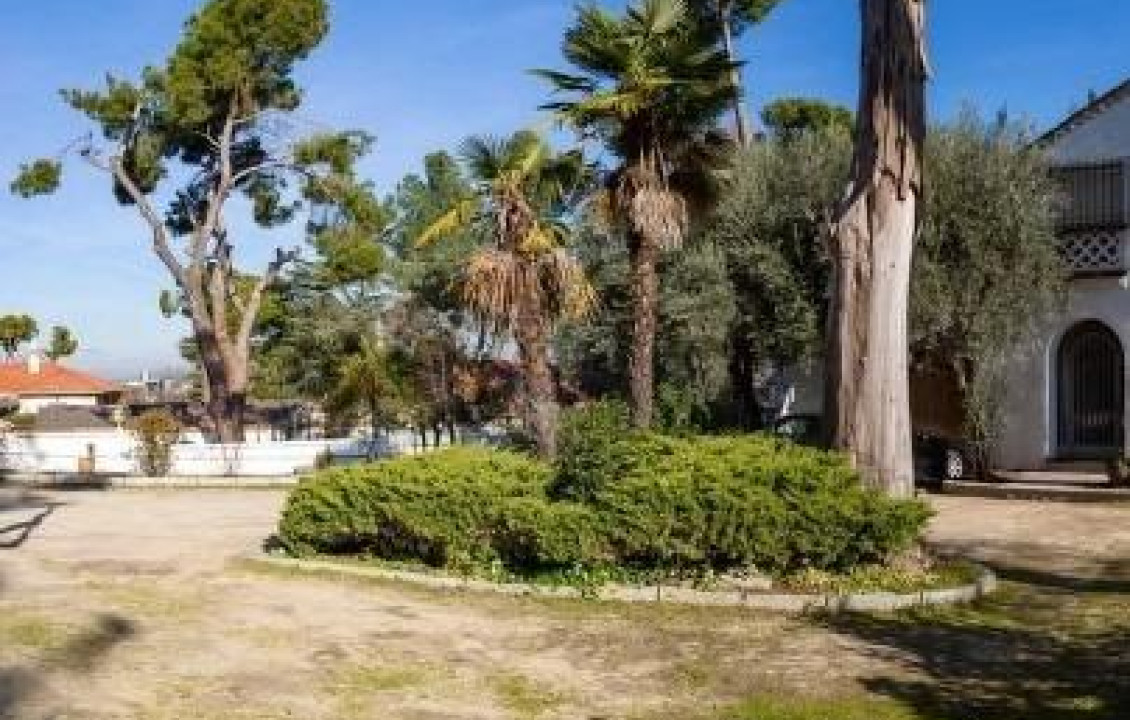 For Sale - Fincas y solares - Madrid - CAMARINES