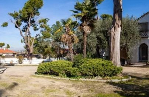 For Sale - Fincas y solares - Madrid - CAMARINES