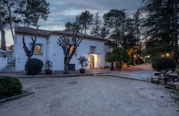 For Sale - Fincas y solares - Madrid - CAMARINES