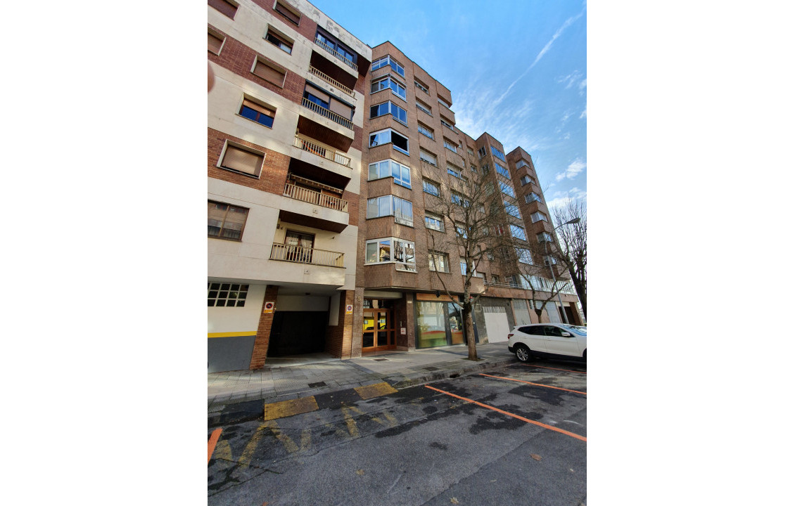 Long Rental Period - Garajes - Pamplona-Iruña - ALFONSO EL BATALLADOR, 3