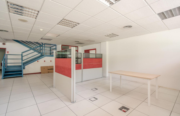 For Sale - Oficinas - Las Rozas de Madrid - de la Rosa de Lima