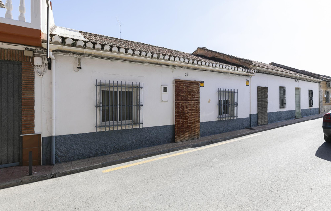 Venta - Casas o chalets - Churriana de la Vega - Cl. Sta. Bárbara, 23