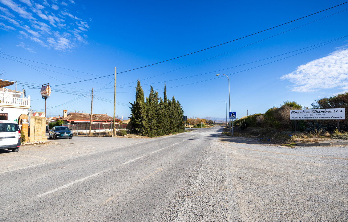 Venta - Fincas y solares - Ventas de Huelma - C. Cardenal Mendoza, 69