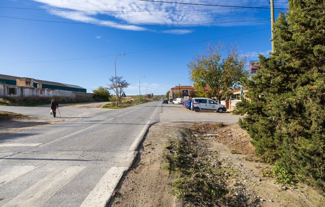 Venta - Fincas y solares - Ventas de Huelma - C. Cardenal Mendoza, 69