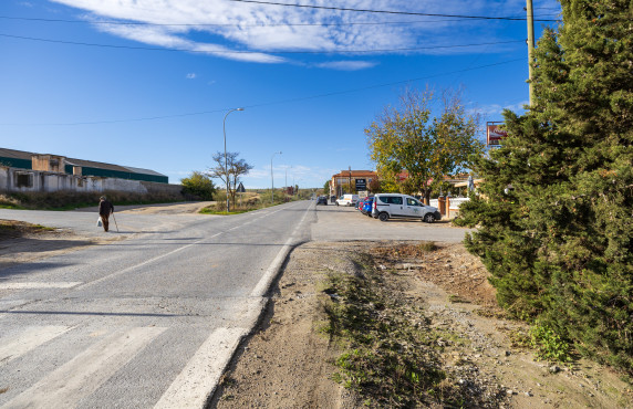 Venta - Fincas y solares - Ventas de Huelma - C. Cardenal Mendoza, 69