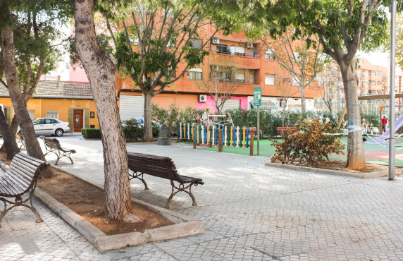 For Sale - Fincas y solares - Xirivella - MONTEVIDEO