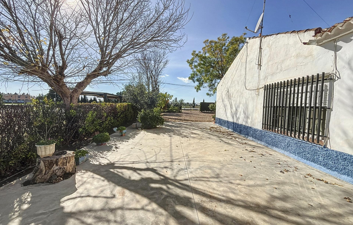 Venta - Fincas y solares - Albacete - Calle Carretera de Valencia