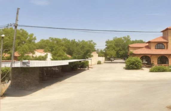 Venta - Fincas y solares - Albacete - Calle Carretera de Valencia