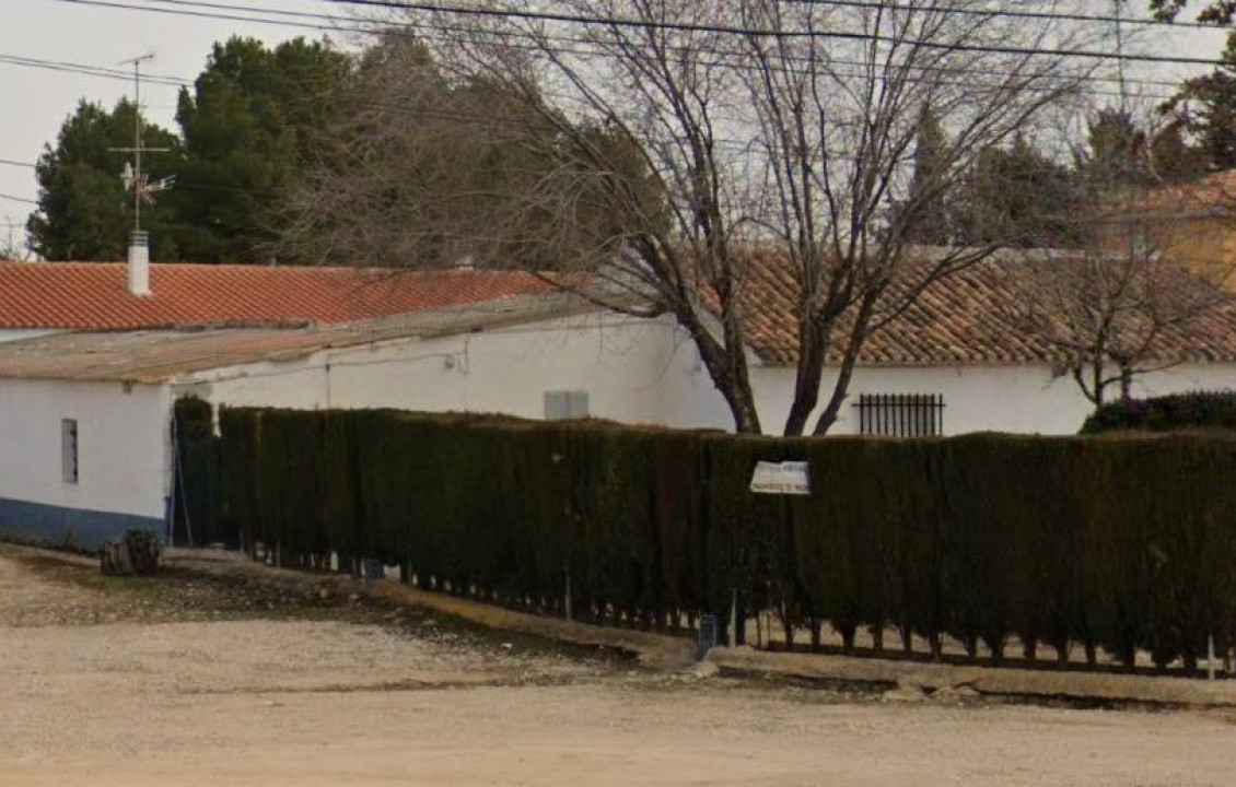 Venta - Fincas y solares - Albacete - Calle Carretera de Valencia