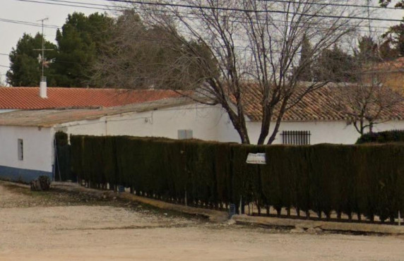 Venta - Fincas y solares - Albacete - Calle Carretera de Valencia