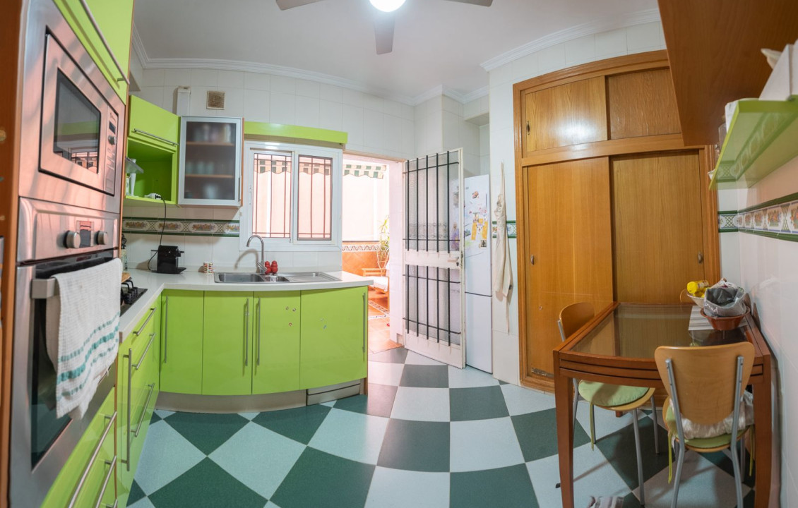 Venta - Casas o chalets - Vélez-Málaga - C. Pintor Sánchez Cotán, 16