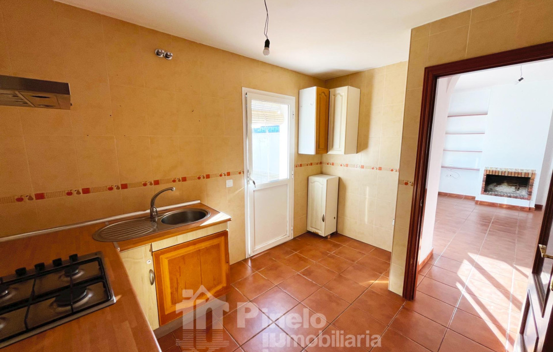 Venta - Casas o chalets - Almadén de la Plata - Urbanización Villas La Bordalla