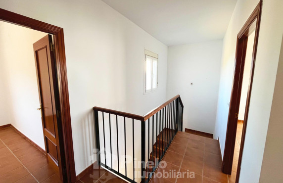 Venta - Casas o chalets - Almadén de la Plata - Urbanización Villas La Bordalla