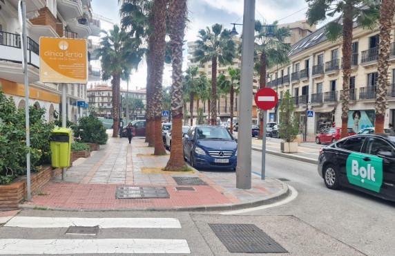 Venta - Garajes - Fuengirola - ALCALDE CLEMENTE DIAZ RUI