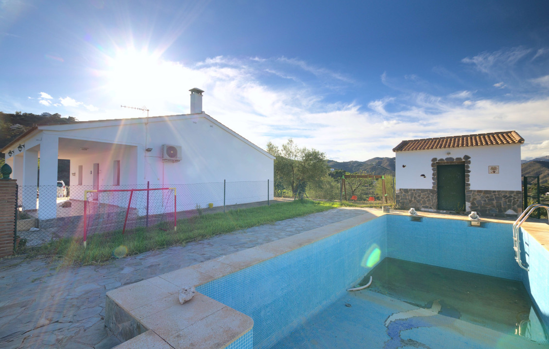 For Sale - Casas o chalets - Comares - Romo Cuevas, polígono 6, parcela 118