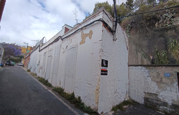 Venta - Casas o chalets - Las Palmas de Gran Canaria - Calle Maestro Francisco Vicente González