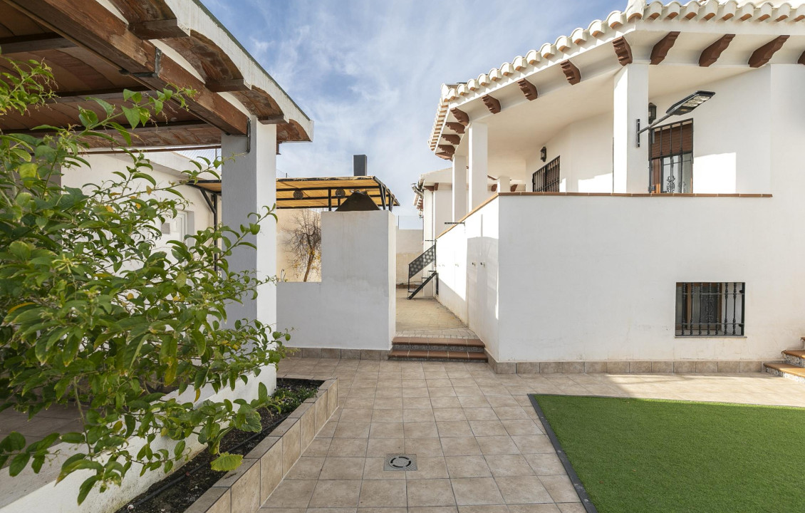 Venta - Casas o chalets - Las Gabias - C. Buenavista, 21