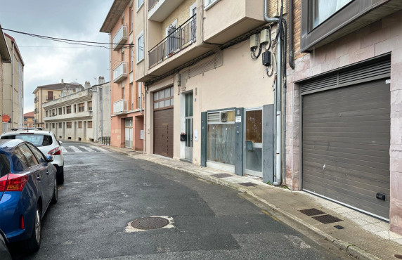 Venta - Locales - Tafalla - CALLE LA PLANA, 8