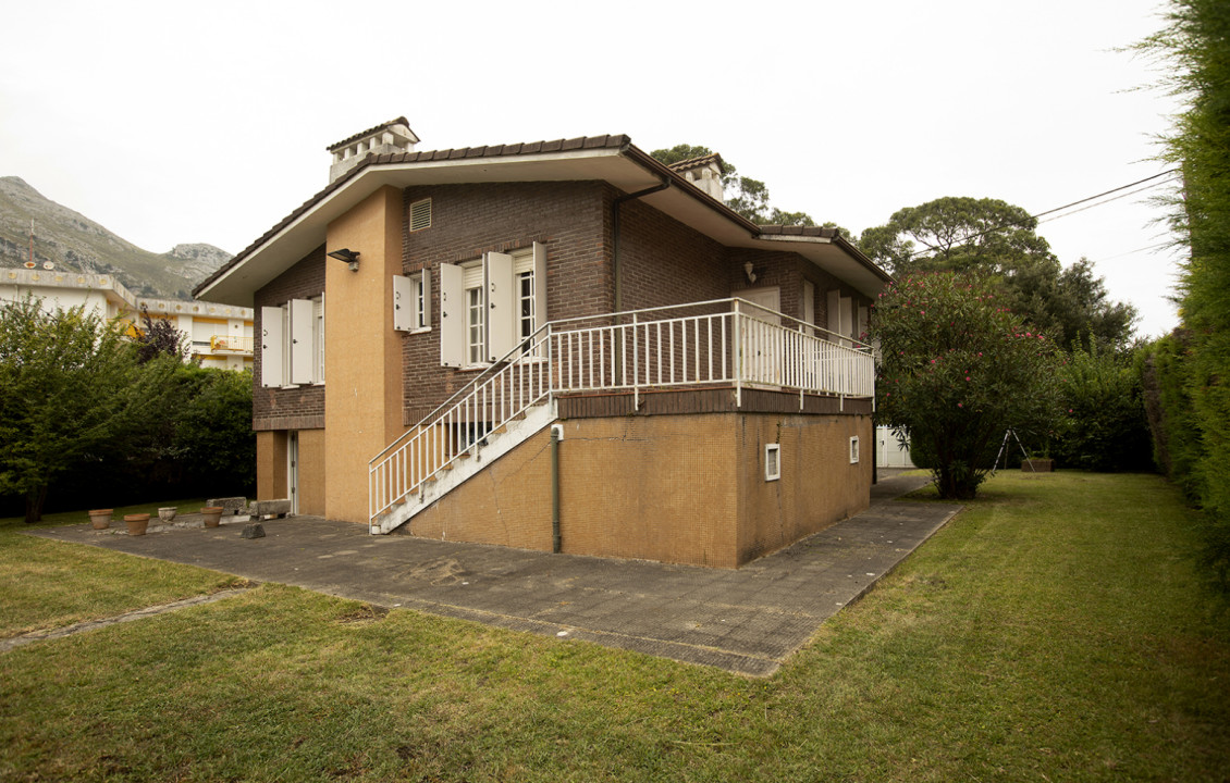 Venta - Casas o chalets - Castro-Urdiales - Barrio Oriñon, 48