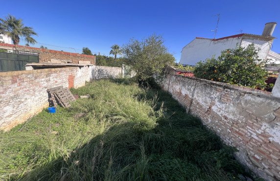 Venta - Fincas y solares - Villamanrique de la Condesa - Calle el Mantillo