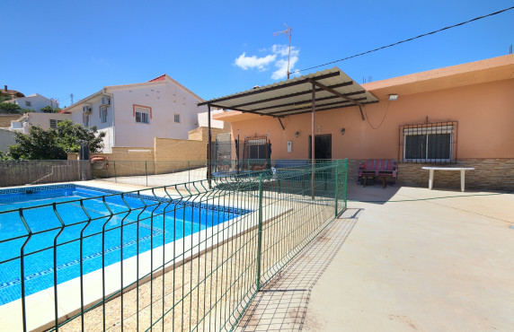 Venta - Casas o chalets - Viñuela - Calle las Coberteras