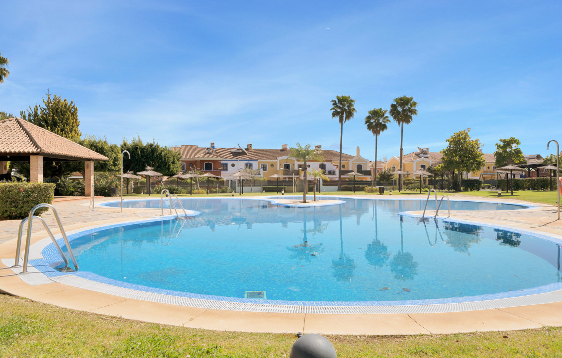 Venta - Casas o chalets - Marbella - Urb. Villas   Golf, Adosado 38-5, Guadalmina Alta,