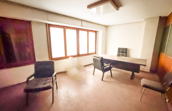 Long Rental Period - Office - Elche