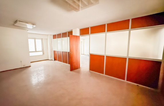 Long Rental Period - Office - Elche