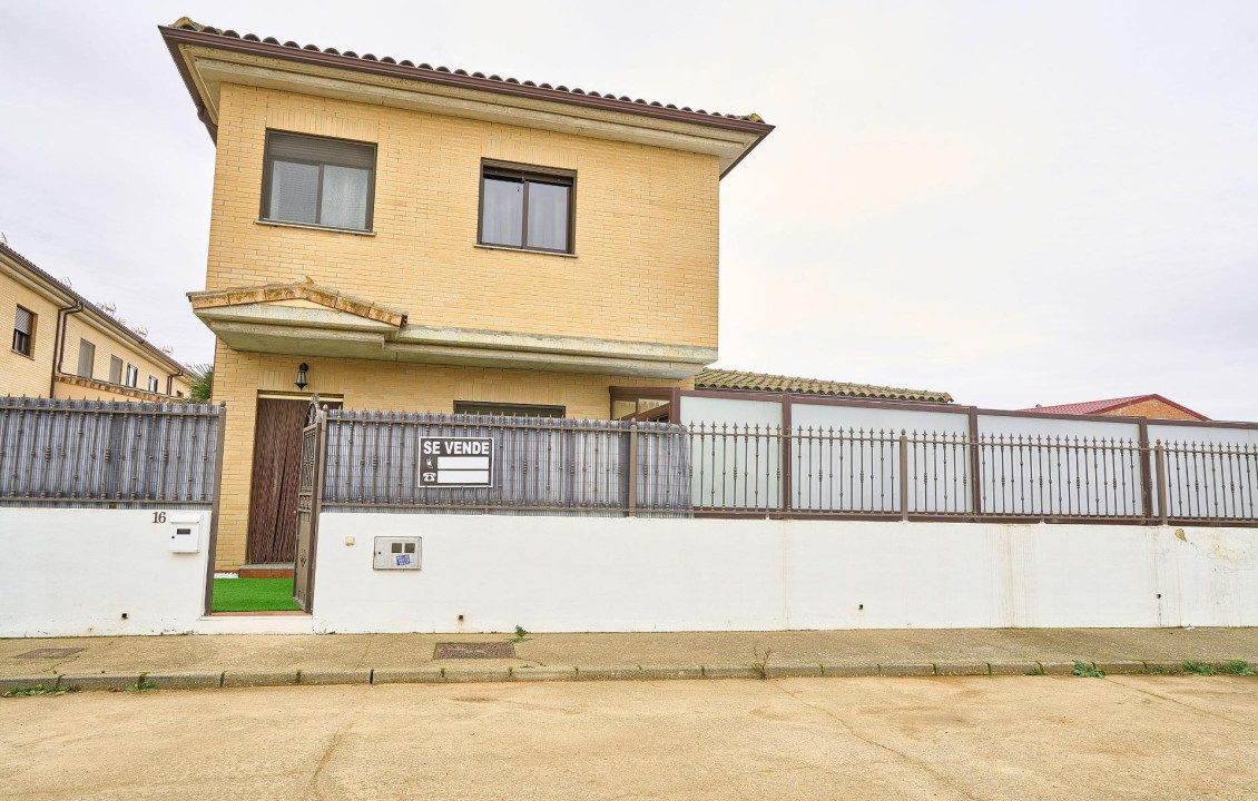 Venta - Casas o chalets - Fuentesaúco - de Carrejano