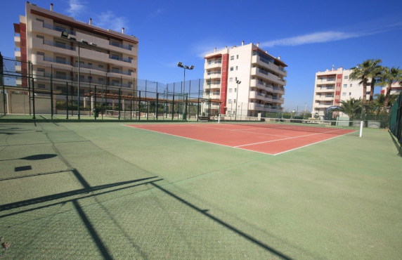 Venta - Apartamento - Arenales del sol - Zona gran via