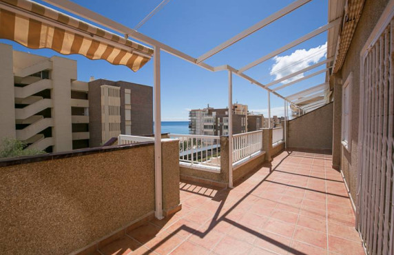 Venta - Piso - Arenales del sol - Zona paseo maritimo