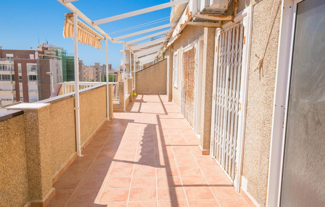 Venta - Piso - Arenales del sol - Zona paseo maritimo