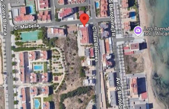 Venta - Piso - Arenales del sol - Zona paseo maritimo