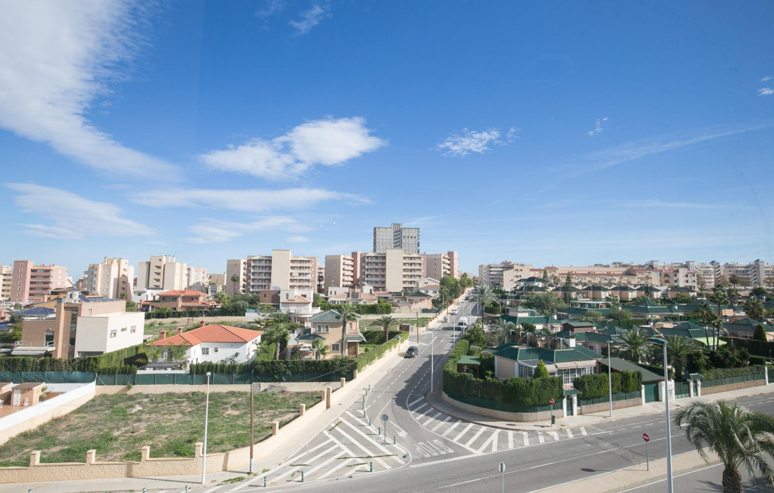 Venta - Piso - Arenales del sol - Zona gran via