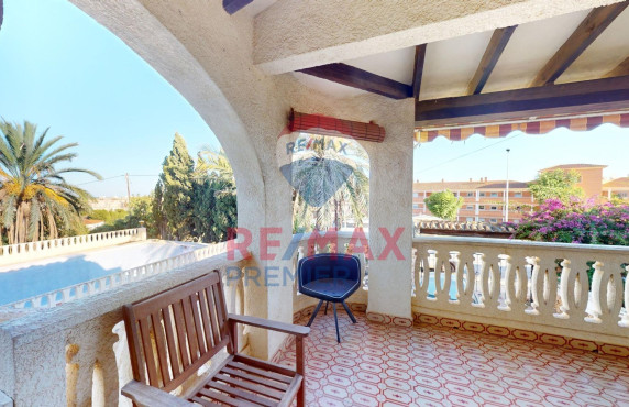 Venta - villa - l'Alfas del Pi - Centro