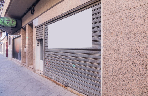 For Sale - Commercial Unit - Elche - Plaza Crevillente