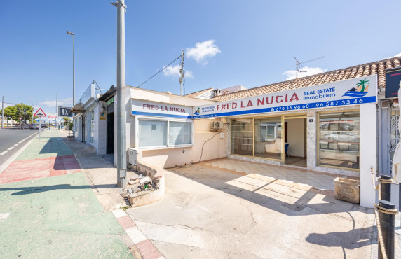 Venta - Terraced house - La Nucía - La nucia