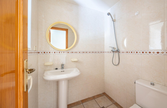 Venta - Terraced house - La Nucía - La nucia