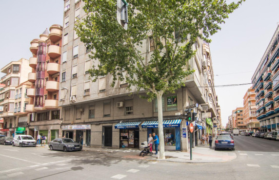 For Sale - Flat - Elche - Asilo - Pisos Azules