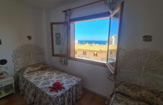 Venta - Bungalow - Arenales del sol - Avenida costa blanca