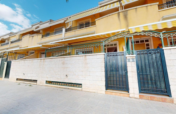 Venta - Bungalow - Elche - Campo de futbol