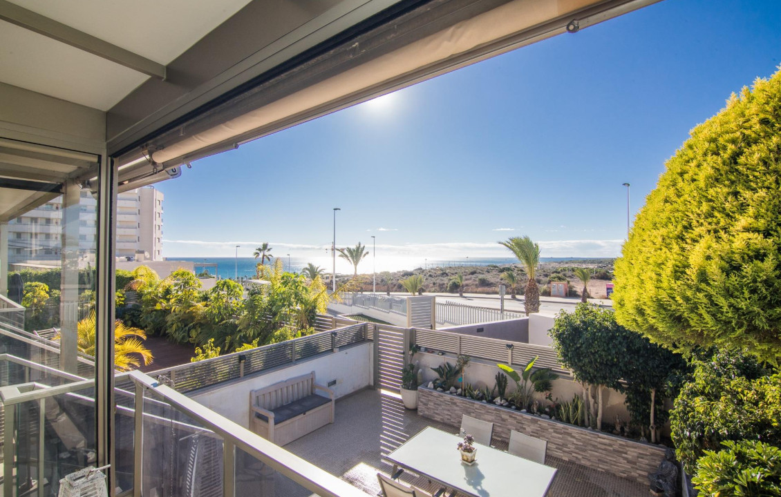 For Sale - Terraced house - Arenales del sol - Calle albacete