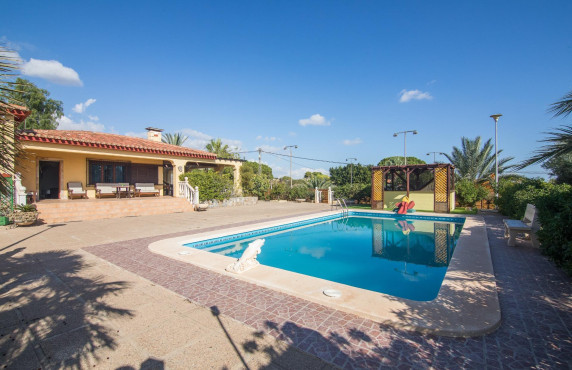 For Sale - villa - Peña las aguilas - Elche