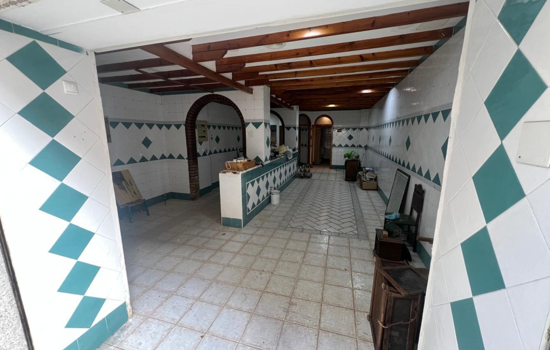 For Sale - Commercial Unit - Elche - Reina Victoria-Miguel Hernández