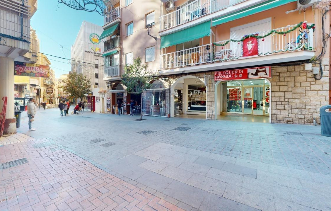 For Sale - Commercial Unit - Benidorm - Levante