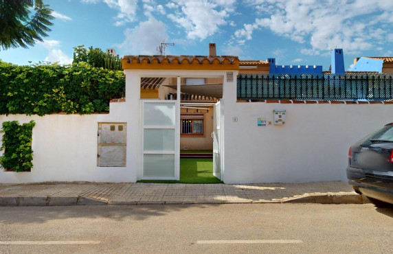 Venta - villa - Pilar de la Horadada - La Torre de la Horadada