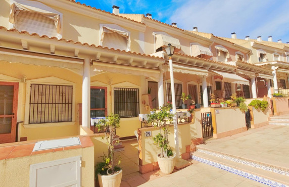 For Sale - Bungalow - Santa Pola - Calas de Santiago Bernabeu