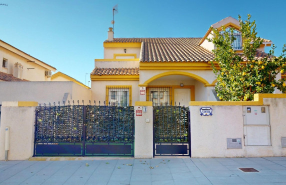 For Sale - Terraced house - Pilar de la Horadada - Torre de la Horadada