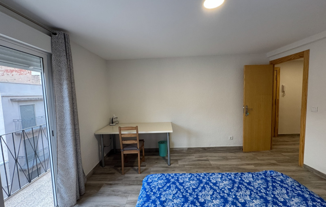 Long term room rental - single room - Elche - Corazon de Jesus