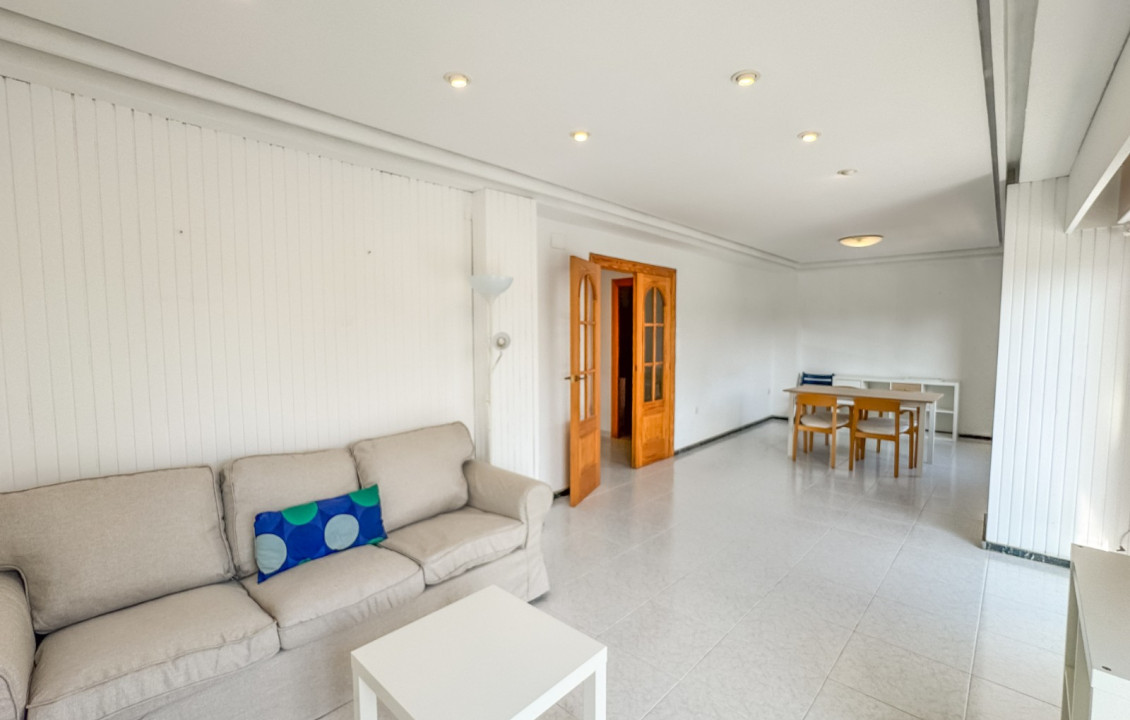 Alquiler Larga Estancia - Piso - Elche